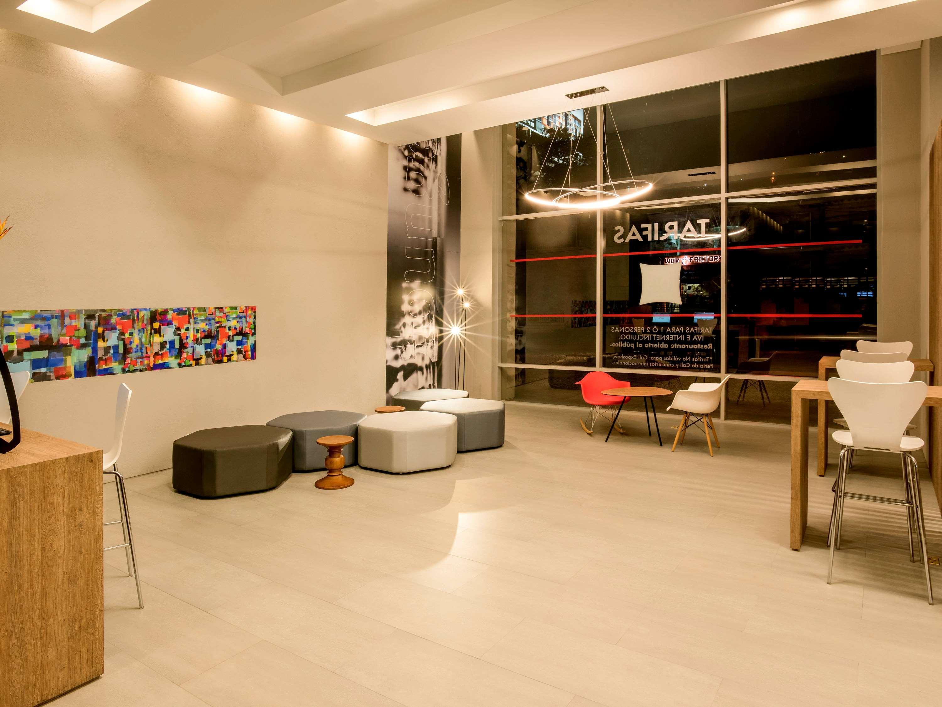 Hotel Ibis Cali Granada מראה חיצוני תמונה